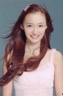 牛萌萌照片,光影交织下的美丽瞬间